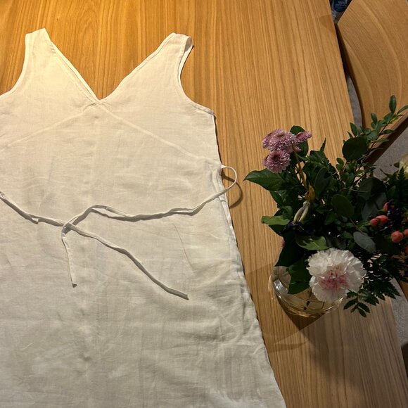 Harly Jae Linen Dress Sample - Picture 1 of 7